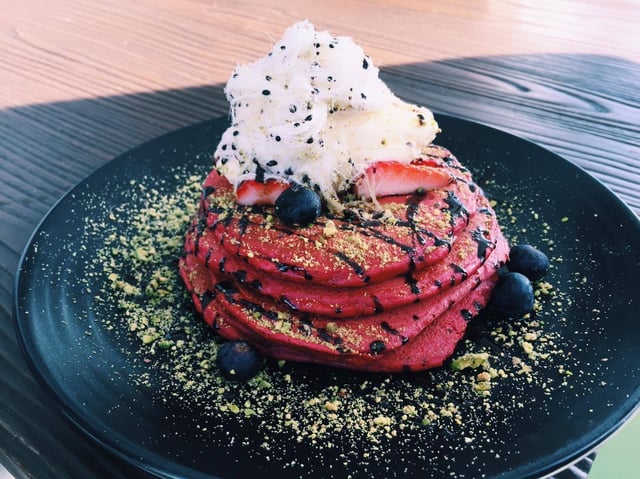 fairy floss pancakes.jpg